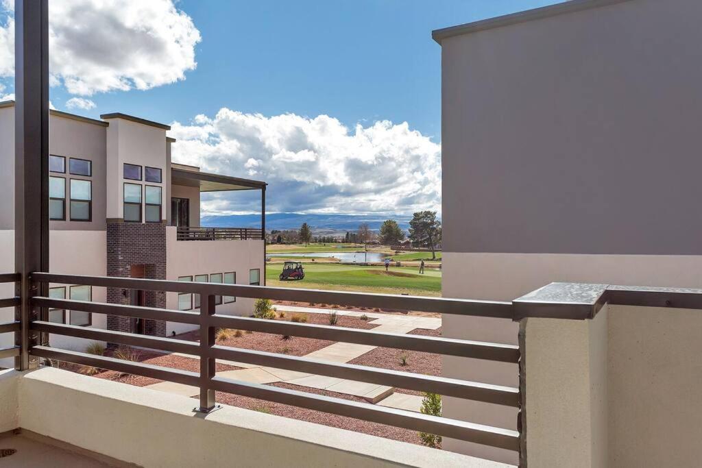 Villa 18 - 4 Bedroom! Year Round Heated Pool & Hot Tub! Games! Golf! Tennis! St. George Exteriér fotografie